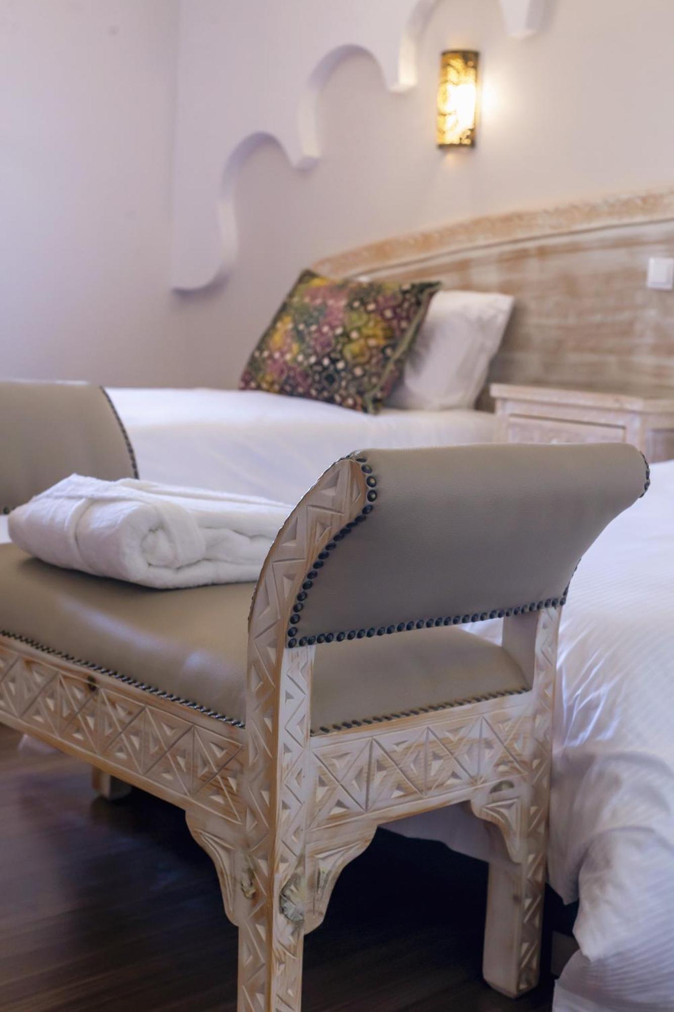 Al Karob Yoga Boutique Hotel Guia  Luaran gambar